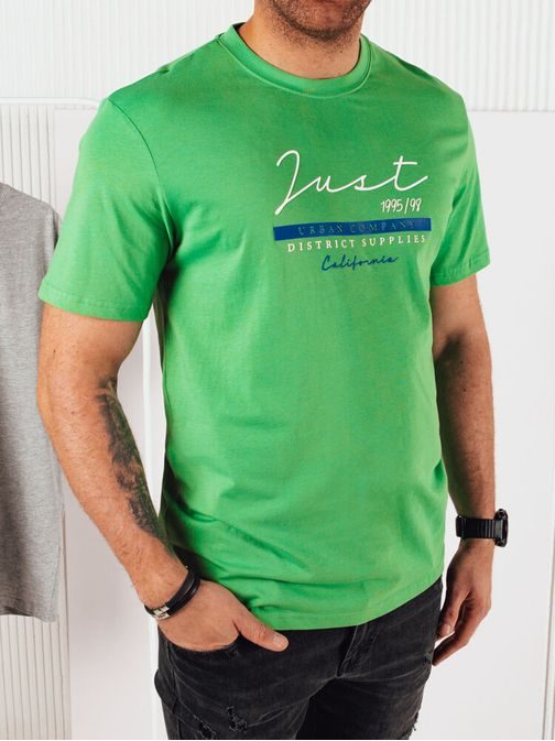 Zelené tričko s výrazným nápisem