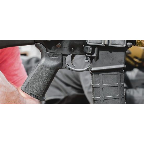 Magpul pistolová rukojeť AR-15 pro MOE černá