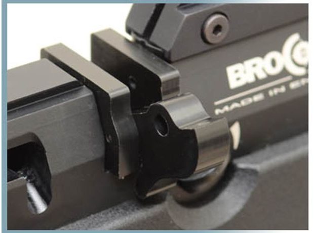 Jednoranný podavač pro Brocock Compatto a Bantam 4,5mm