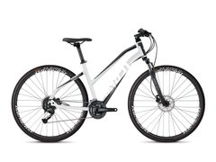 Dámské crossové kolo GHOST SQUARE 1.8 AL - Iridium Silver / Jet Black / Star White 2020 - Dámské crossové kolo GHOST SQUARE 1.8 AL - Iridium Silver / Jet Black / Star White 2020