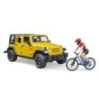 Bruder Jeep Wrangler Rubicon s cyklistou a kolem