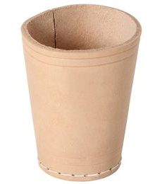 Kožený kelímek na kostky - Kožený kelímek na kostky