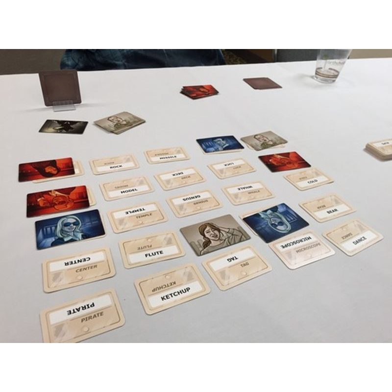 Codenames - anglicky