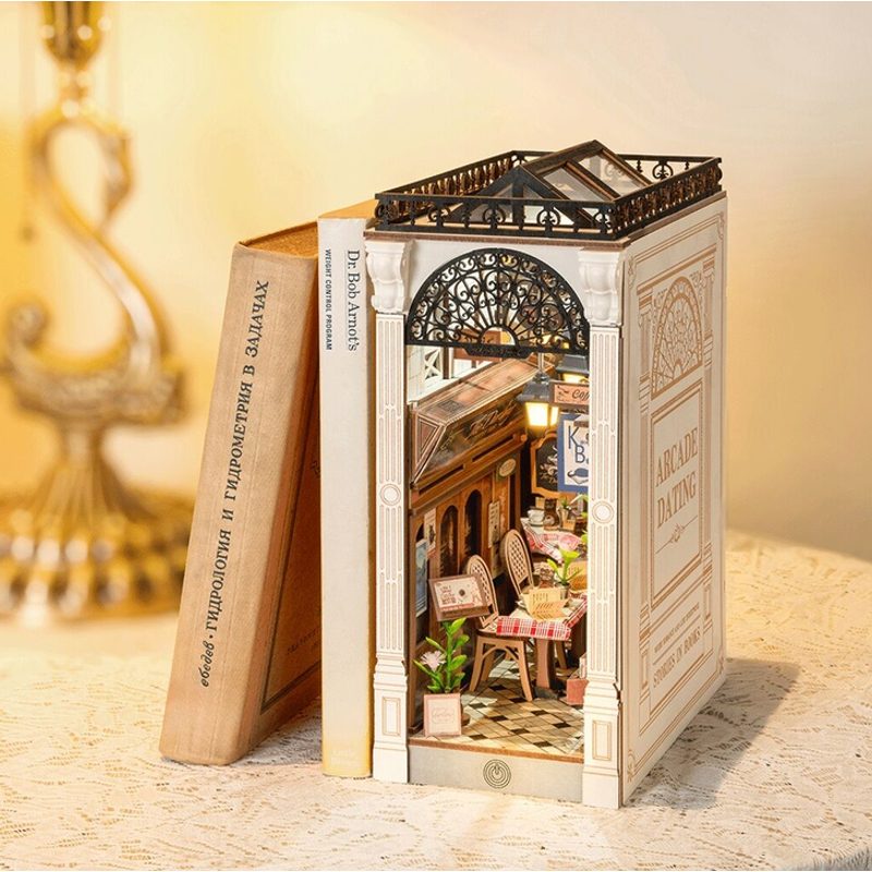 3D Puzzle Zarážka na knihy: Setkání v pasáži s knihami 148d