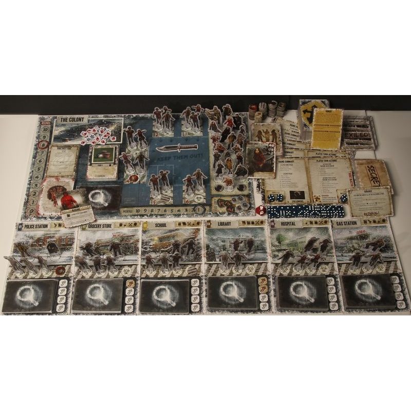 Dead of Winter: A Crossroads Game