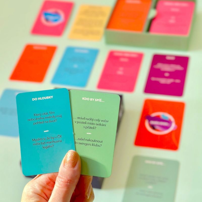 Prozraď mi: Na párty