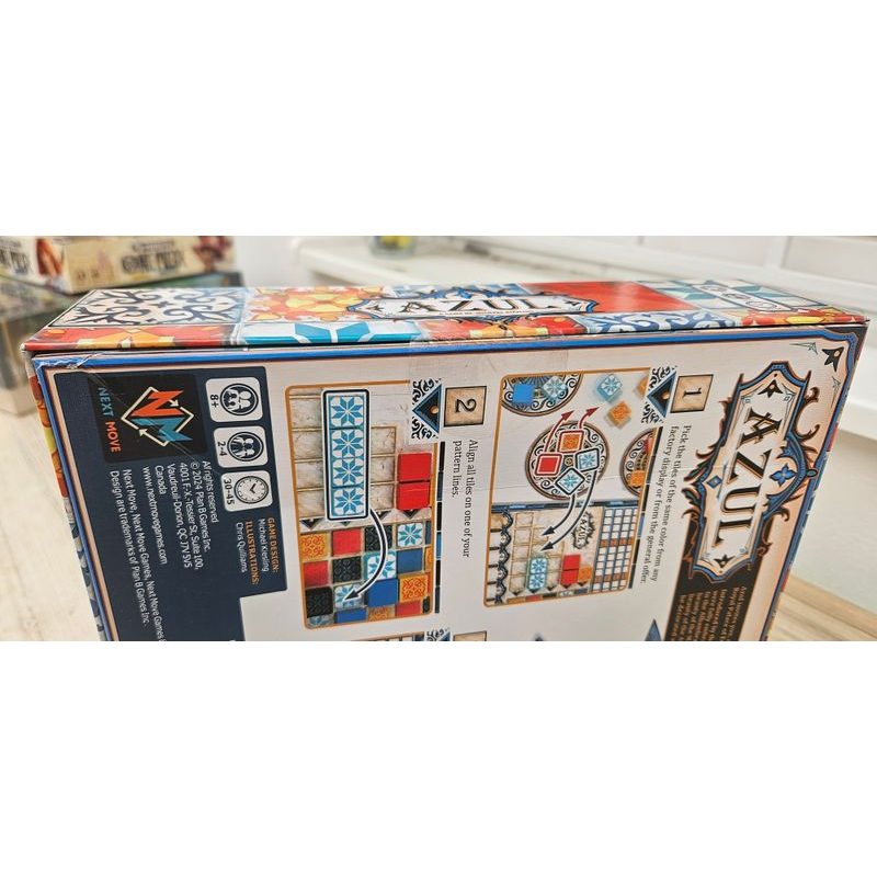 Azul (EN) (poškozený kus)