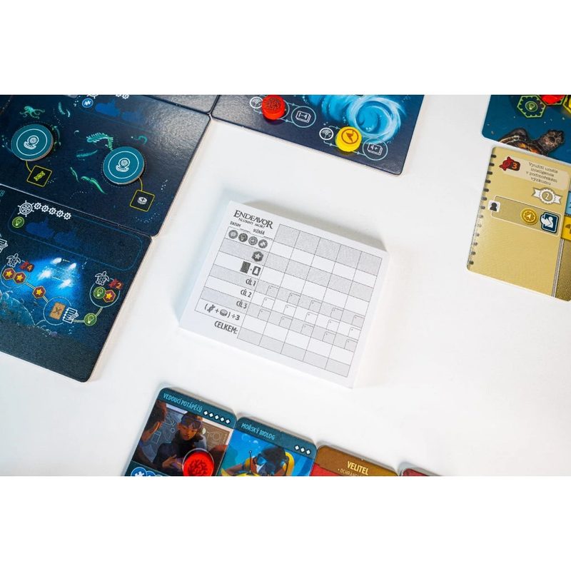 Endeavor: Hlubiny moří