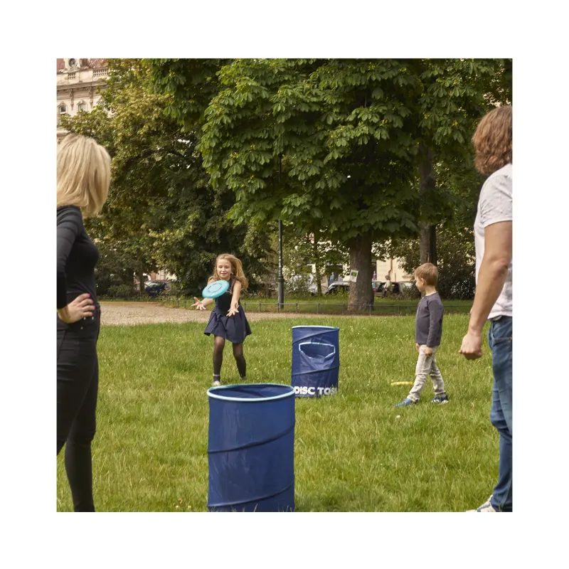 Disc toss