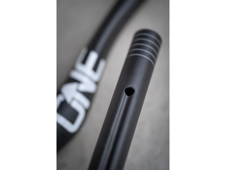 Řidítka OneUp Carbon 35 E-Bar