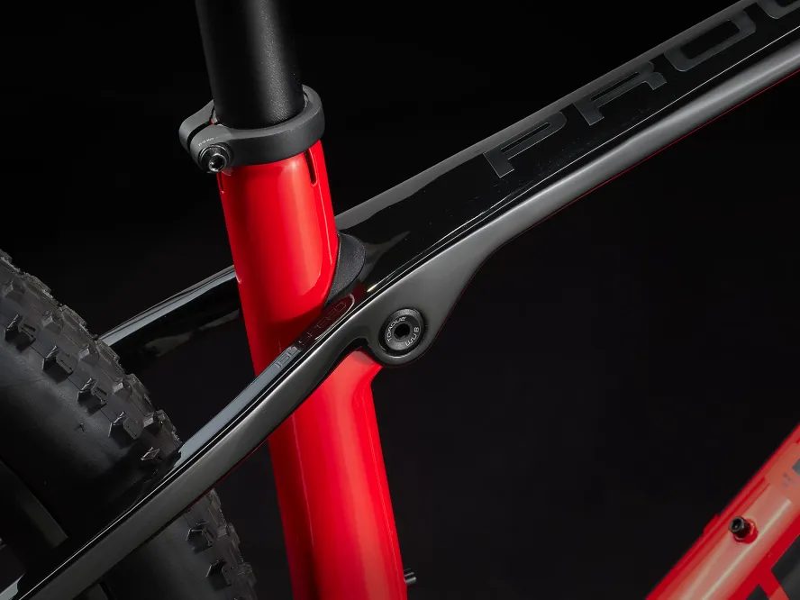 Trek Procaliber 9.5 (Radioactive Red/Trek Black)