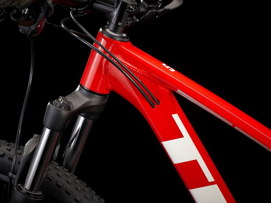 Trek Marlin 5 (Radioactive Red)