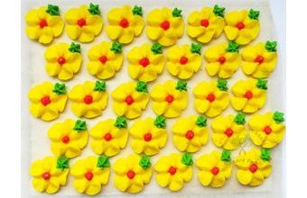 Cukrové ozdoby květy na platíčku 4