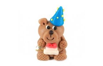 Figurka 3D 60g (narozeninový medvídek s modrou čepičkou)