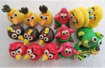 Modelované postavičky 2 Hlavy 18ks