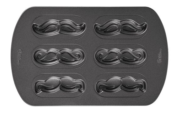 Forma na pečení knírů - Mustache Movemer Cookie Pan