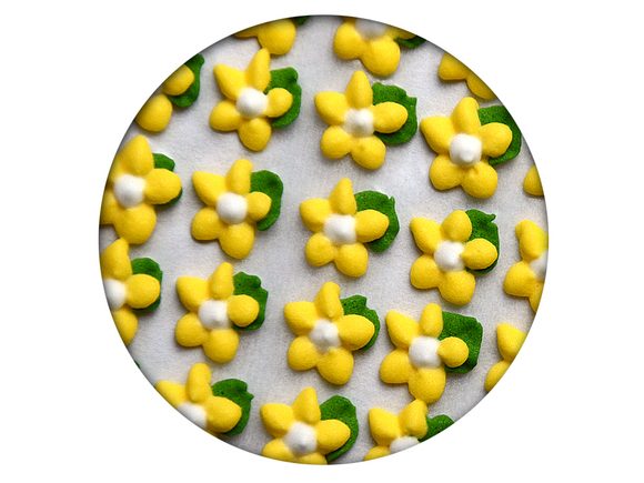 Cukrová dekorace - Květy jednoduché s lístkem 35ks žluté