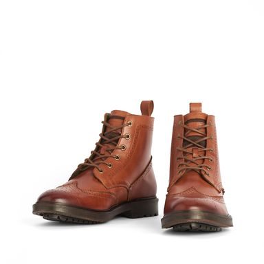 Barbour West Brogue Boots — Tan