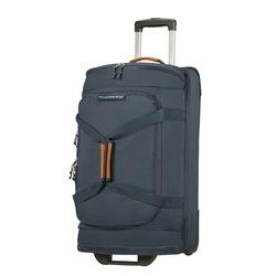 Cestujte stylově s látkovou cestovní taškou Alltrail od značky American Tourister v klasických nadčasových barvách. Cestujte stylově s látkovou cestovní taškou Alltrail od značky American Tourister v klasických nadčasových barvách.