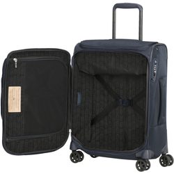 Úložný priestor disponuje fixačnými popruhmi a zipsovým vreckom vo veku. Na drobnosti môžete využiť praktické vrecká na prednej strane kufra. Úložný priestor disponuje fixačnými popruhmi a zipsovým vreckom vo veku. Na drobnosti môžete využiť praktické vrecká na prednej strane kufra.