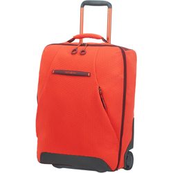 Cestovní kufr a batoh 2v1 z kolekce Neoknit vyrobený z recyklovaných PET lahví od značky Samsonite. Cestovní kufr a batoh 2v1 z kolekce Neoknit vyrobený z recyklovaných PET lahví od značky Samsonite.