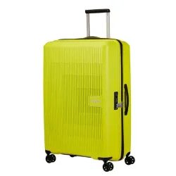 Osvěžující moderní design, rozšiřitelnost a lehkost - skořepinový kufr Aerostep od značky American Tourister je na 100% připraven zajistit, aby byl váš příští výlet nezapomenutelný.