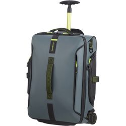 Vychutnejte si cestování na maximum s palubní cestovní taškou od značky Samsonite z kolekce Paradiver Light. Unikátní design a prvotřídní výbavu si zkrátka zamilujete. Vychutnejte si cestování na maximum s palubní cestovní taškou od značky Samsonite z kolekce Paradiver Light. Unikátní design a prvotřídní výbavu si zkrátka zamilujete.