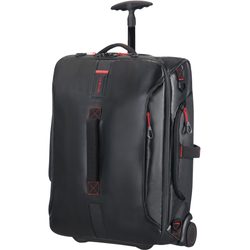 Vychutnejte si cestování na maximum s palubní cestovní taškou od značky Samsonite z kolekce Paradiver Light. Unikátní design a prvotřídní výbavu si zkrátka zamilujete. Vychutnejte si cestování na maximum s palubní cestovní taškou od značky Samsonite z kolekce Paradiver Light. Unikátní design a prvotřídní výbavu si zkrátka zamilujete.