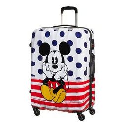 Středně velký kufr z kolekce Disney Legends od značky American Tourister s motivem myšáka Mickey je vhodný na týdenní pobyt.