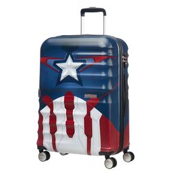 Farebná batožina z kolekcie Wavebreaker Marvel, od značky American Tourister, inšpirovaná svetom komiksových hrdinov. Farebná batožina z kolekcie Wavebreaker Marvel, od značky American Tourister, inšpirovaná svetom komiksových hrdinov.