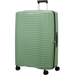 Užite si pohodlie pri cestovaní s extra veľkým kufrom z novej kolekcie Upscape od značky Samsonite. Bezstarostné cestovanie zaistí nízka hmotnosť, odpružené kolieska tlmiace nárazy aj vyberateľná prateľná podšívka z recyklovaných PET fliaš.