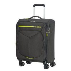 Moderní cestovní kufr Summerfunk od značky American Tourister v nadčasovém designu vás oslní prvotřídní výbavou. Moderní cestovní kufr Summerfunk od značky American Tourister v nadčasovém designu vás oslní prvotřídní výbavou.