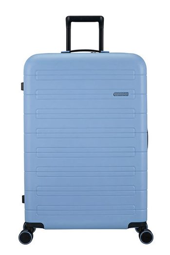 Kufr je vyrobený z polykarbonátu a je zároveň odolný proti nárazům a poškrábání. AMERICAN TOURISTER, KUFR JE VYROBENÝ Z POLYKARBONÁTU A JE ZÁROVEŇ ODOLNÝ PROTI NÁRAZŮM A POŠKRÁBÁNÍ. - SKOŘEPINOVÉ KUFRY - CESTOVNÍ KUFRY A TAŠKY