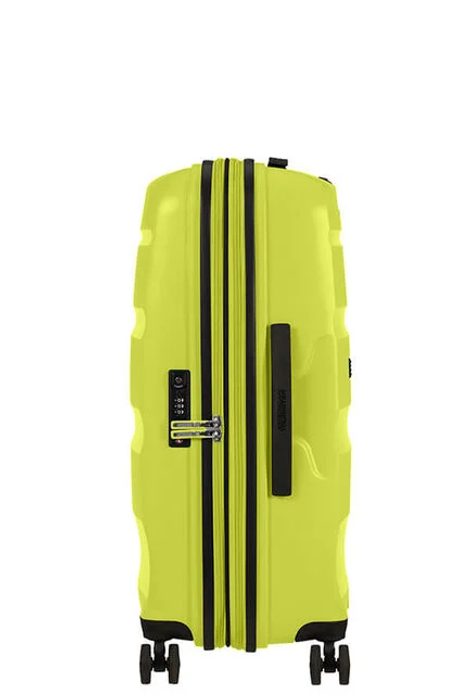 Samozřejmostí je integrovaný TSA zámek pro bezpečné cestování po celém světě. AMERICAN TOURISTER, SAMOZŘEJMOSTÍ JE INTEGROVANÝ TSA ZÁMEK PRO BEZPEČNÉ CESTOVÁNÍ PO CELÉM SVĚTĚ. - SKOŘEPINOVÉ KUFRY - CESTOVNÍ KUFRY A TAŠKY