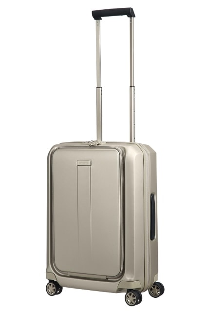 Batožina spĺňa IATA odporúčania a môžete ju vziať na palubu lietadla. SAMSONITE, BATOŽINA SPĹŇA IATA ODPORÚČANIA A MÔŽETE JU VZIAŤ NA PALUBU LIETADLA. - PRÍRUČNÁ BATOŽINA - CESTOVNÉ KUFRE A TAŠKY