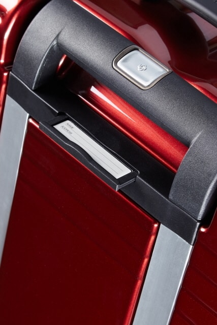 Etichetă de nume, integrată pe partea din spate a trolerului SAMSONITE, ETICHETĂ DE NUME, INTEGRATĂ PE PARTEA DIN SPATE A TROLERULUI - TROLERE RIGIDE - TROLERE ȘI GENȚI DE VOIAJ