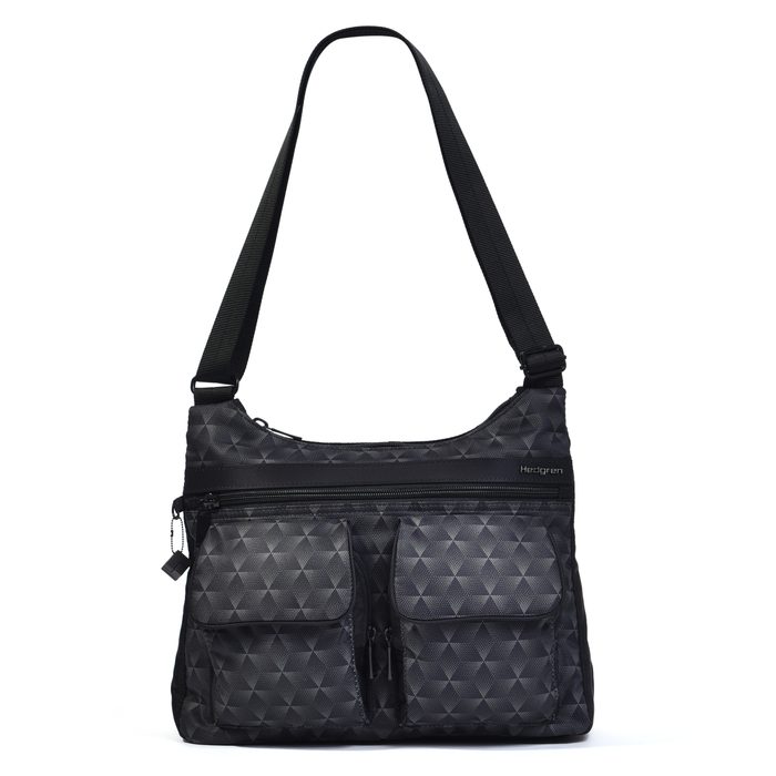 Popruh kabelky je nastavitelný až na délku 130 cm pro pohodlné nošení přes rameno nebo crossbody. HEDGREN, POPRUH KABELKY JE NASTAVITELNÝ AŽ NA DÉLKU 130 CM PRO POHODLNÉ NOŠENÍ PŘES RAMENO NEBO CROSSBODY. - KABELKY PŘES RAMENO - KABELKY