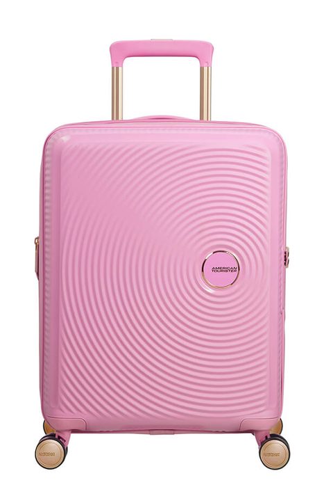 Hravý kruhový vzhled s kontrastním matným a lesklým povrchem jistě zaujme všude, kam se s ním podíváte. AMERICAN TOURISTER, HRAVÝ KRUHOVÝ VZHLED S KONTRASTNÍM MATNÝM A LESKLÝM POVRCHEM JISTĚ ZAUJME VŠUDE, KAM SE S NÍM PODÍVÁTE. - PŘÍRUČNÍ ZAVAZADLA - CESTOVNÍ KUFRY A TAŠKY