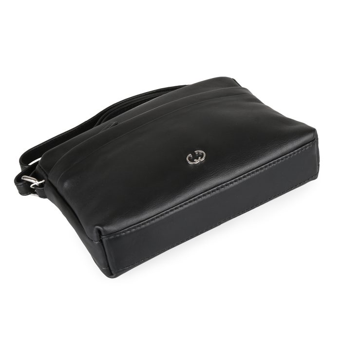 Kompaktní velikost kabelky si zamilujete na denní nošení. GERRY WEBER, KOMPAKTNÍ VELIKOST KABELKY SI ZAMILUJETE NA DENNÍ NOŠENÍ. - CROSSBODY KABELKY - KABELKY