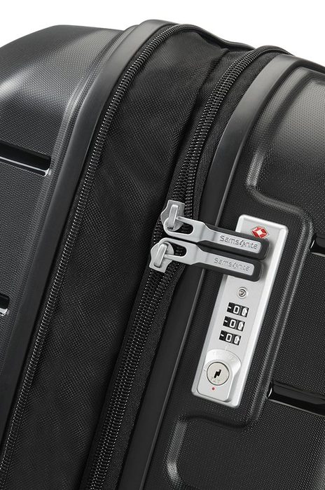 Colecția Flux este prevăzută cu patru roți duble SAMSONITE, COLECȚIA FLUX ESTE PREVĂZUTĂ CU PATRU ROȚI DUBLE - TROLERE RIGIDE - TROLERE ȘI GENȚI DE VOIAJ