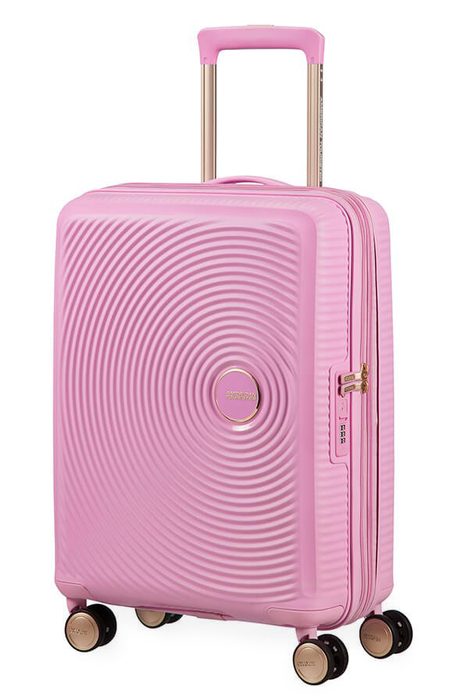 Tento oceňovaný rozšířitelný kabinový kufr z kolekce Soundbox se vyznačuje jedním z dosud nejvýraznějších designů. AMERICAN TOURISTER, TENTO OCEŇOVANÝ ROZŠÍŘITELNÝ KABINOVÝ KUFR Z KOLEKCE SOUNDBOX SE VYZNAČUJE JEDNÍM Z DOSUD NEJVÝRAZNĚJŠÍCH DESIGNŮ. - PŘÍRUČNÍ ZAVAZADLA - CESTOVNÍ KUFRY A TAŠKY