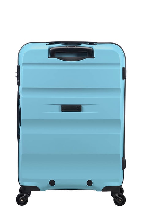 Štyri odolné a tiché kolieska umožňujú otáčanie o 360 ° vo všetkých smeroch. AMERICAN TOURISTER, ŠTYRI ODOLNÉ A TICHÉ KOLIESKA UMOŽŇUJÚ OTÁČANIE O 360 ° VO VŠETKÝCH SMEROCH. - ŠKRUPINOVÉ KUFRE - CESTOVNÉ KUFRE A TAŠKY