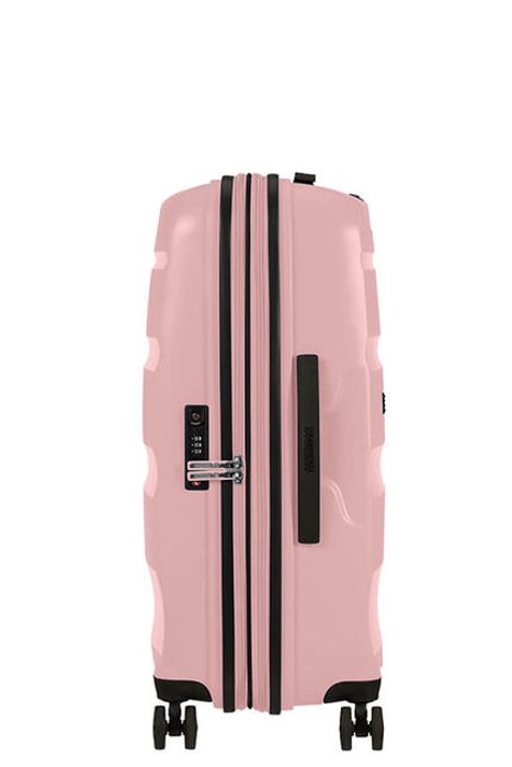 Samozřejmostí je integrovaný TSA zámek pro bezpečné cestování po celém světě. AMERICAN TOURISTER, SAMOZŘEJMOSTÍ JE INTEGROVANÝ TSA ZÁMEK PRO BEZPEČNÉ CESTOVÁNÍ PO CELÉM SVĚTĚ. - SKOŘEPINOVÉ KUFRY - CESTOVNÍ KUFRY A TAŠKY
