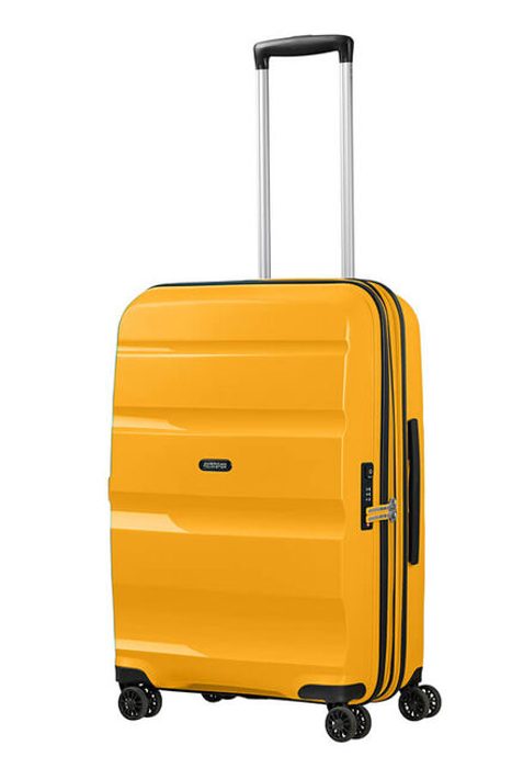 Stabilitu a snadnou manipulaci zajistí čtyři dvoukolečka otočná o 360°. AMERICAN TOURISTER, STABILITU A SNADNOU MANIPULACI ZAJISTÍ ČTYŘI DVOUKOLEČKA OTOČNÁ O 360°. - SKOŘEPINOVÉ KUFRY - CESTOVNÍ KUFRY A TAŠKY