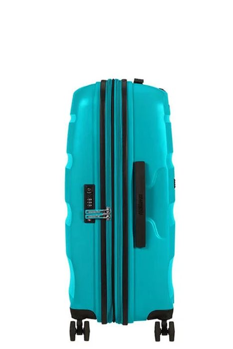 Samozřejmostí je integrovaný TSA zámek pro bezpečné cestování po celém světě. AMERICAN TOURISTER, SAMOZŘEJMOSTÍ JE INTEGROVANÝ TSA ZÁMEK PRO BEZPEČNÉ CESTOVÁNÍ PO CELÉM SVĚTĚ. - SKOŘEPINOVÉ KUFRY - CESTOVNÍ KUFRY A TAŠKY
