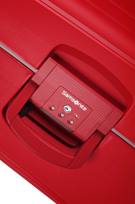 Objavte doposiaľ najľahší kolekciu S'Cure. Samsonite uspel vo výrobe extrémne ľahkej polypropylénovej kolekcie na trojbodové zamykanie, vďaka revolučnému polypropylénovému materiálu Flowlite. SAMSONITE, OBJAVTE DOPOSIAĽ NAJĽAHŠÍ KOLEKCIU S'CURE. SAMSONITE USPEL VO VÝROBE EXTRÉMNE ĽAHKEJ POLYPROPYLÉNOVEJ KOLEKCIE NA TROJBODOVÉ ZAMYKANIE, VĎAKA REVOLUČNÉMU POLYPROPYLÉNOVÉMU MATERIÁLU FLOWLITE. - ŠKRUPINOVÉ KUFRE - CESTOVNÉ KUFRE A TAŠKY