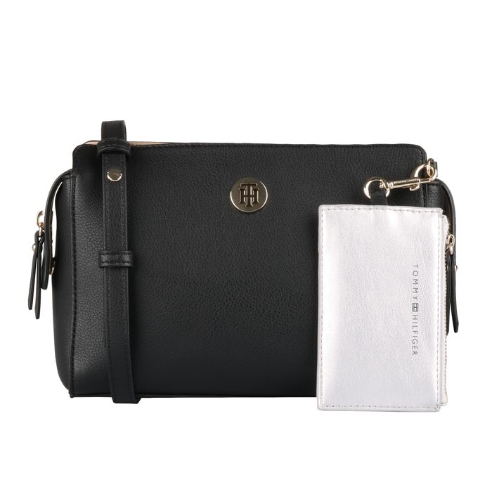Probuďte v sobě módní ikonu s dámskou crossbody kabelkou Tommy Hilfiger z nové kolekce Charming Tommy. TOMMY HILFIGER, PROBUĎTE V SOBĚ MÓDNÍ IKONU S DÁMSKOU CROSSBODY KABELKOU TOMMY HILFIGER Z NOVÉ KOLEKCE CHARMING TOMMY. - CROSSBODY KABELKY - KABELKY