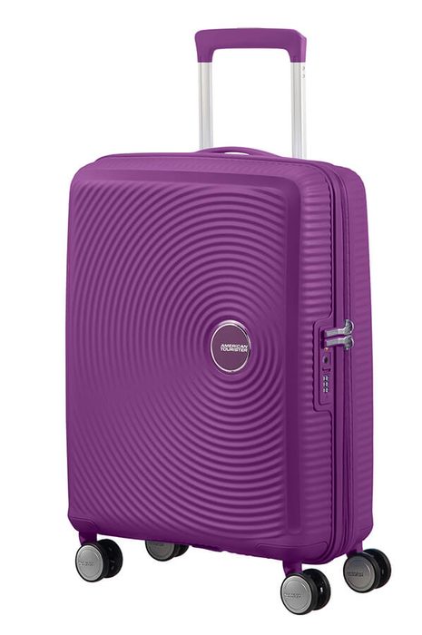 Tento oceňovaný rozšířitelný kabinový kufr z kolekce Soundbox se vyznačuje jedním z dosud nejvýraznějších designů. AMERICAN TOURISTER, TENTO OCEŇOVANÝ ROZŠÍŘITELNÝ KABINOVÝ KUFR Z KOLEKCE SOUNDBOX SE VYZNAČUJE JEDNÍM Z DOSUD NEJVÝRAZNĚJŠÍCH DESIGNŮ. - PŘÍRUČNÍ ZAVAZADLA - CESTOVNÍ KUFRY A TAŠKY