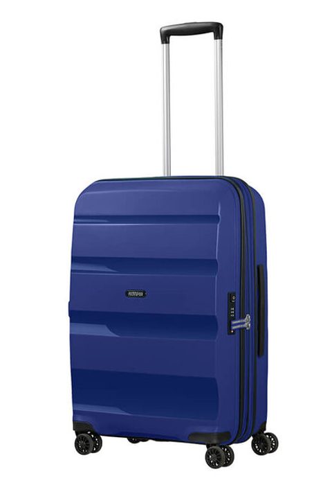 Stabilitu a snadnou manipulaci zajistí čtyři dvoukolečka otočná o 360°. AMERICAN TOURISTER, STABILITU A SNADNOU MANIPULACI ZAJISTÍ ČTYŘI DVOUKOLEČKA OTOČNÁ O 360°. - SKOŘEPINOVÉ KUFRY - CESTOVNÍ KUFRY A TAŠKY