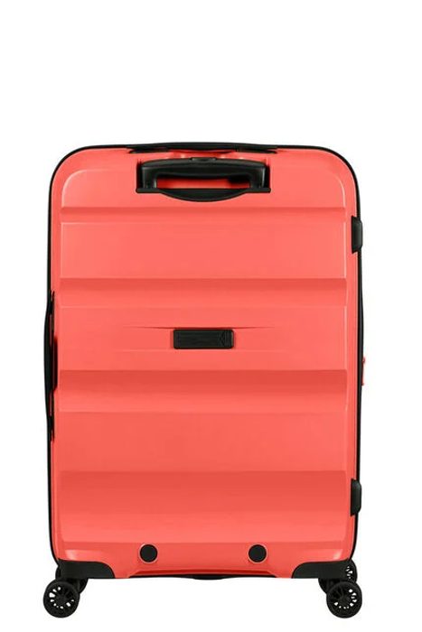 Kufr je vyroben z téměř nezničitelného polypropylenu, který je velmi odolný a nárazuvzdorný. AMERICAN TOURISTER, KUFR JE VYROBEN Z TÉMĚŘ NEZNIČITELNÉHO POLYPROPYLENU, KTERÝ JE VELMI ODOLNÝ A NÁRAZUVZDORNÝ. - SKOŘEPINOVÉ KUFRY - CESTOVNÍ KUFRY A TAŠKY